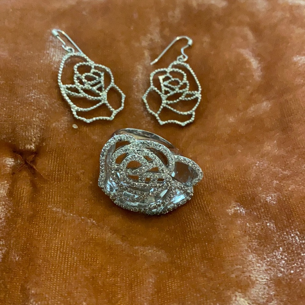 Beautiful set 🌺 beautiful perfect condition silver 925